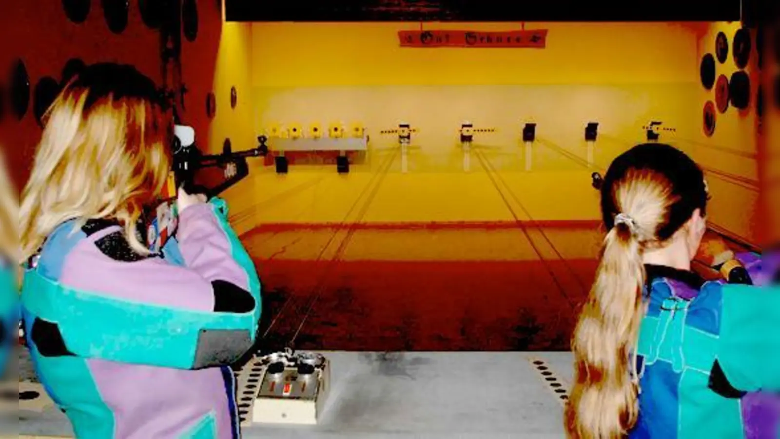 Verantwortungsgefühl und Gemeinschaftsdenken werde beim Sportschießen gefördert, erklärt Hans-Peter Dahmann vom ESV München-Ost und betont die wertvolle Jugendarbeit der Schützenvereine.  (Foto: Verein)