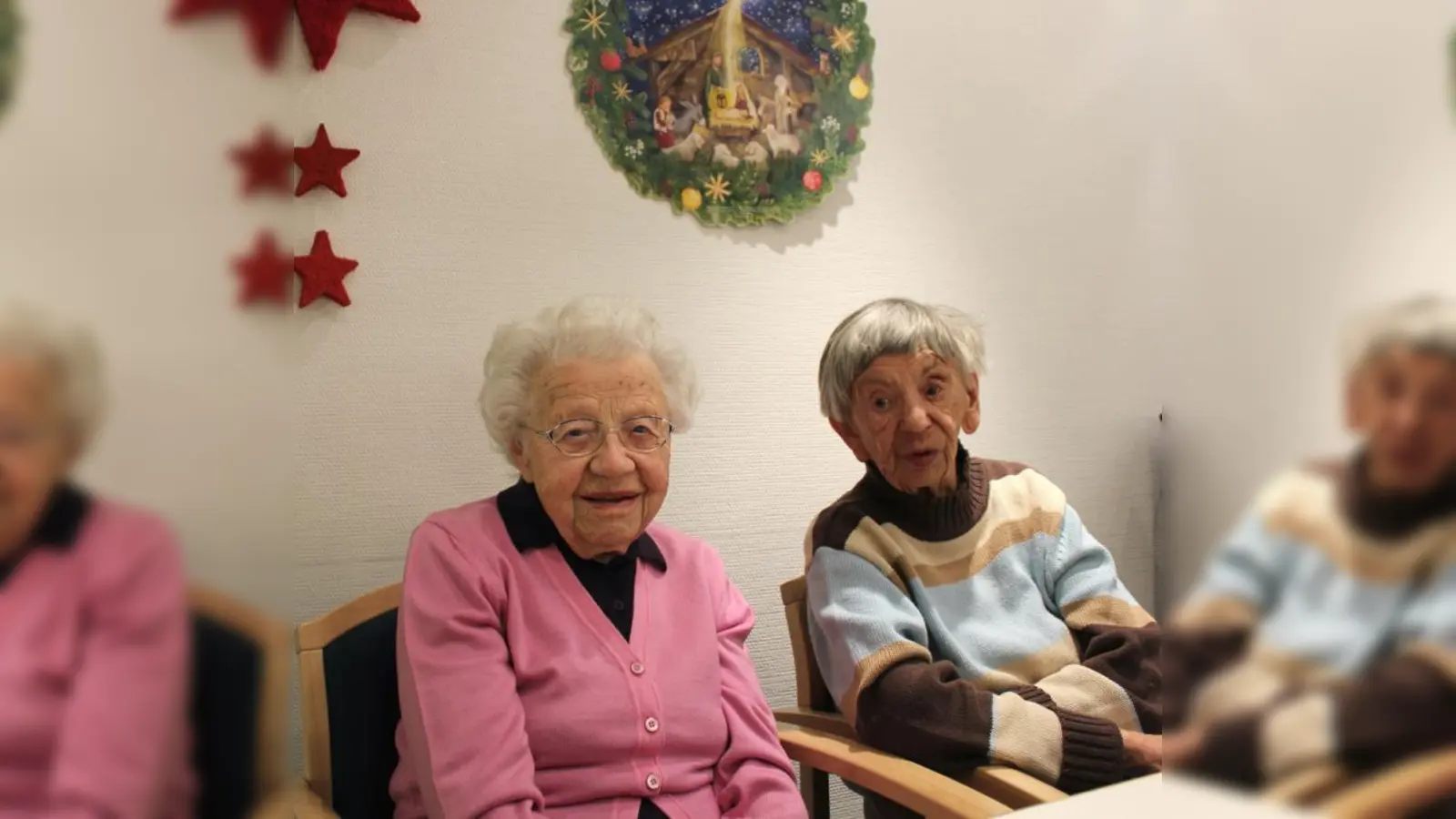 Melitta Wiedemann (93) und Lydia Dettweier (91) aus Planegg kennen sich aus Kindertagen (Foto: US)