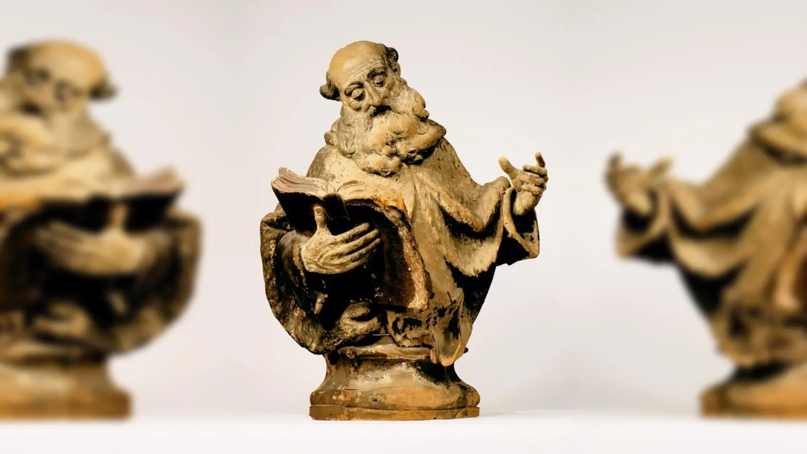 Büste des Heiligen Elisäus von Ignaz Günther in München um 1760/70 gefertigt.	 (Foto: Bayer. Nationalmuseum)