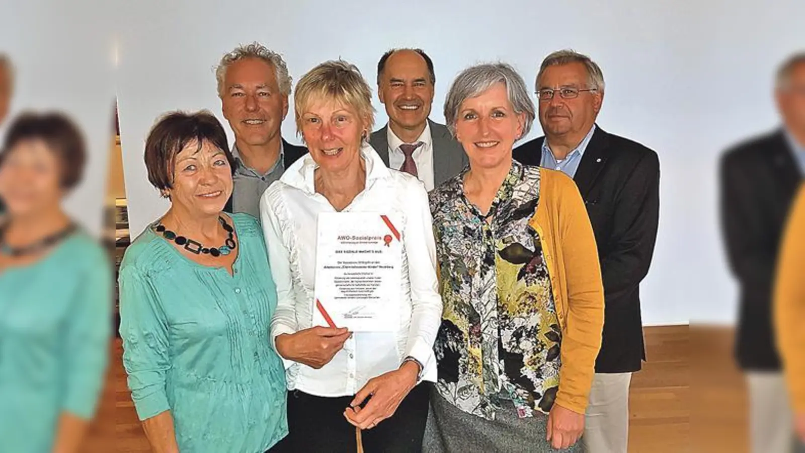 Christa Baron, Bürgermeister Günter Heyland, Hiltrud Coqui, Hans Kopp, Conny Scharnagl und Max Wagmann bei der Preisübergabe. 	 (Foto: VA)