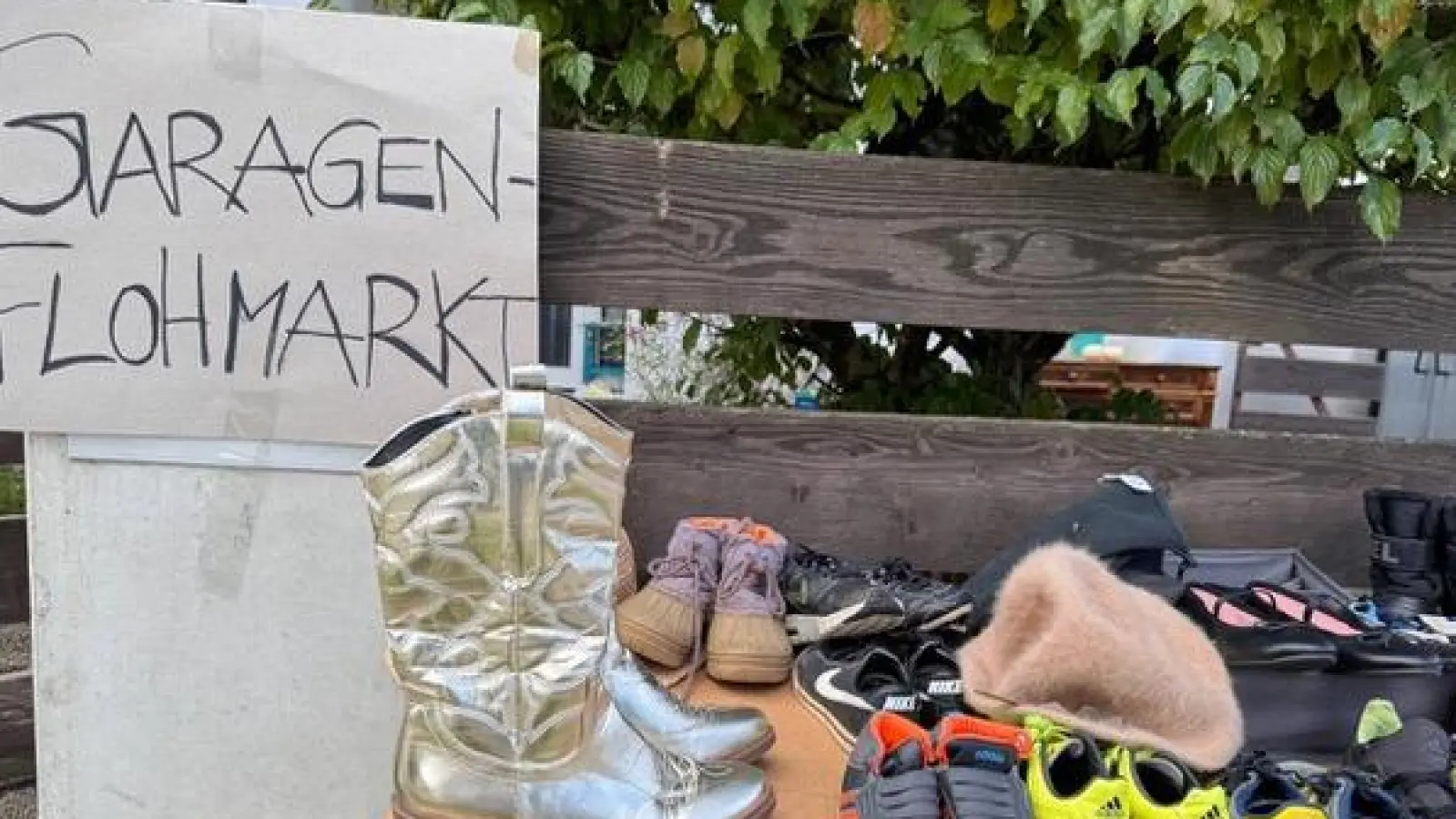 Zum zwölften Mal findet in der Gemeinde Oberhaching ein Garagenflohmarkt statt. (Foto: KLIMAwerkstatt Oberhaching)