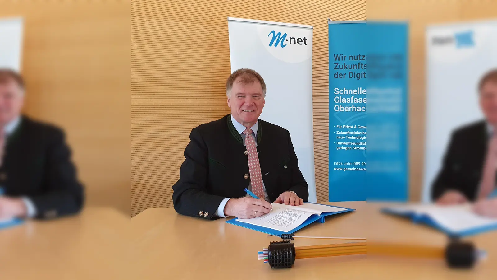 Bürgermeister Stefan Schelle freut sich, dass es mit dem Breitbandausbau demnächst weiter vorangeht. (Foto: Gemeinde Oberhaching )