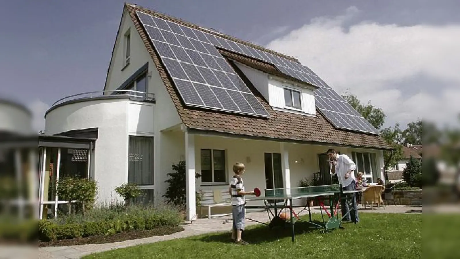 Das Einfamilienhaus ist der beliebteste Wunsch-Objekt-Typ, gefolgt von der attraktiven Wohnung mit viel Grün drumherum. 	 (Foto: Schwäbisch Hall)