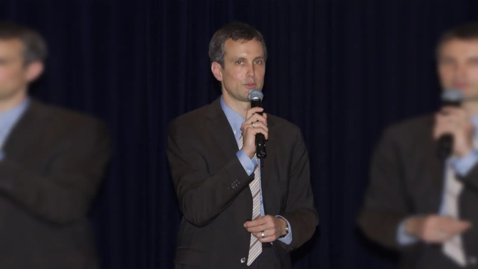 Ziele und Visionen seien unabdingbar, um Maßnahmen zu beschließen, betonte Roland Eichmann vom Fachbüro Identität &amp; Image, der den „Marktplatz der Ideen“ moderierte. (Foto: Eva Schraft)