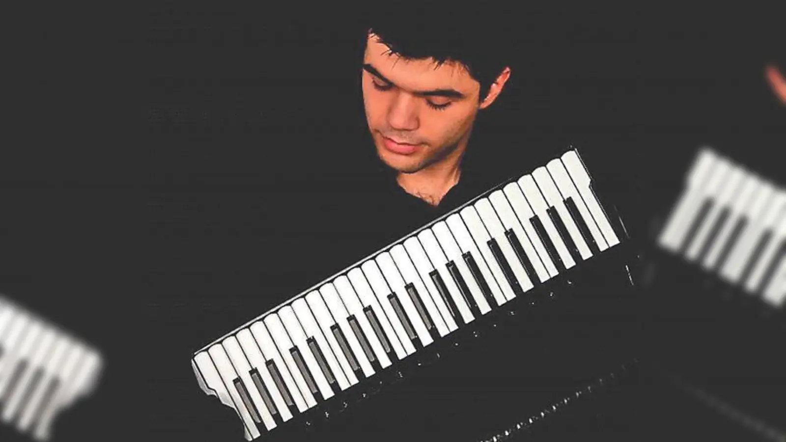 Ghenadie Rotari wird am 1. Juni die Besucher des Brunnthaler Konzertes mit seiner Musik in den Bann ziehen.	 (Foto: VA)