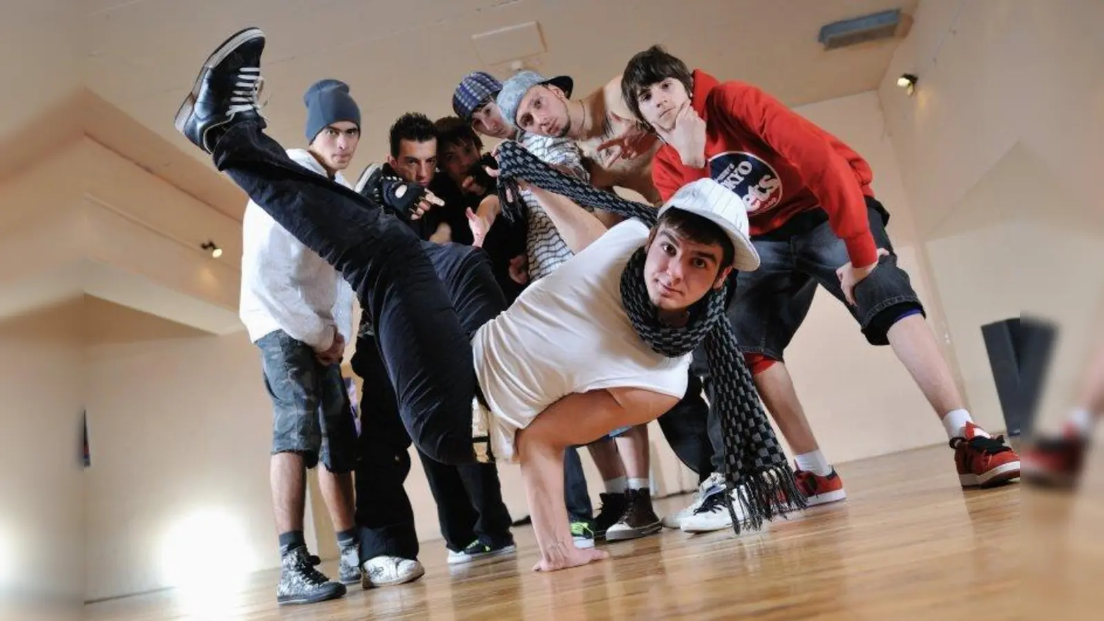 Breakdance und HipHop mit A.PPLAUS. (Foto: AdobeStock_11553518   /BIKU e.V.)