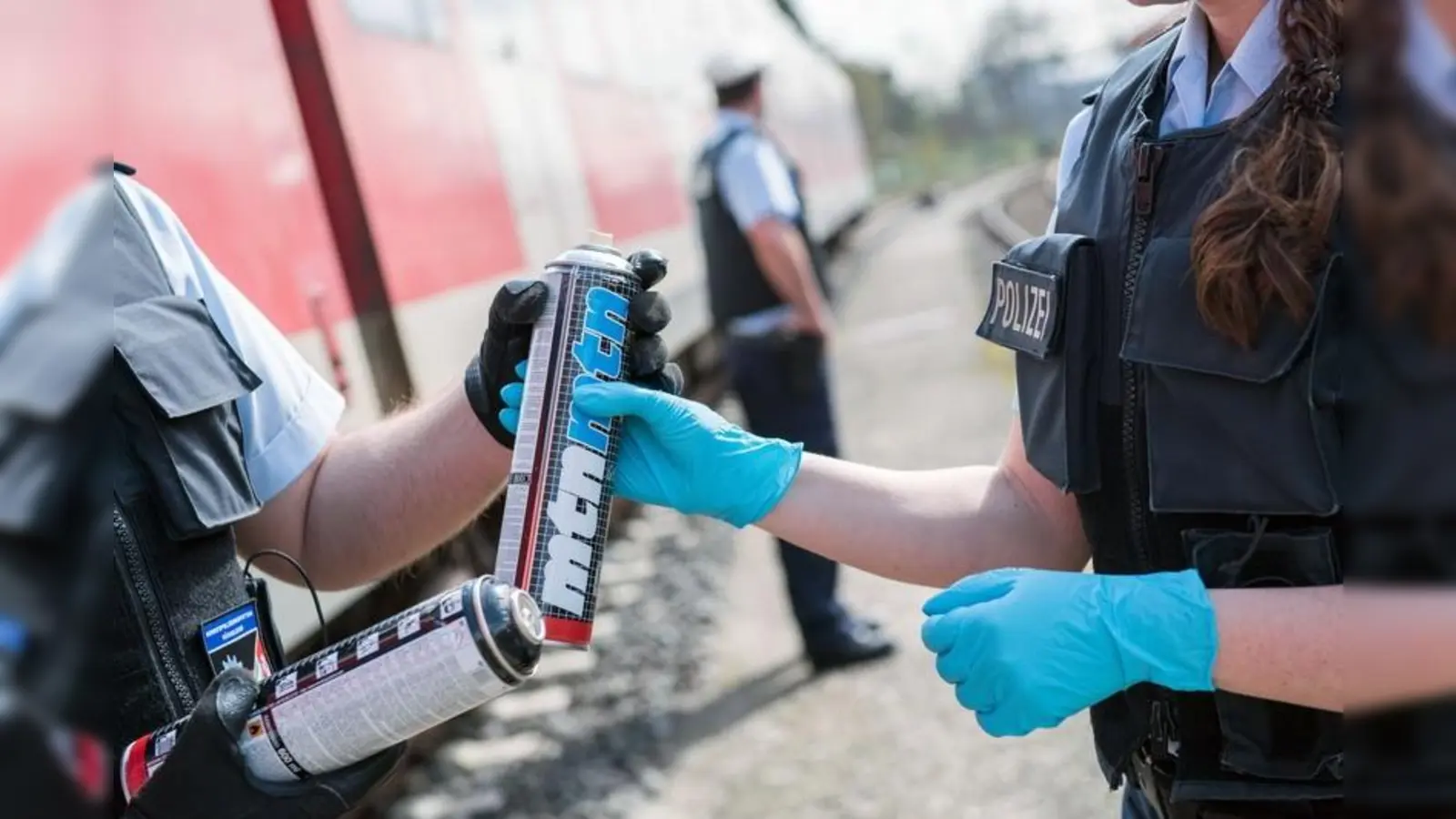  Erfolgreich verlief die Festnahme eines Graffiti-Sprayers am Bahnhof in Grafing.  (Foto: Bundespolizei)