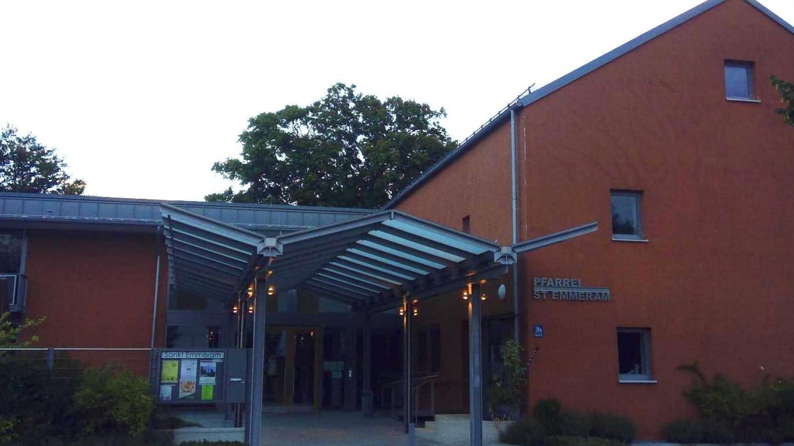 Umsonstmarkt-und-Repaircaf-in-St-Emmeram