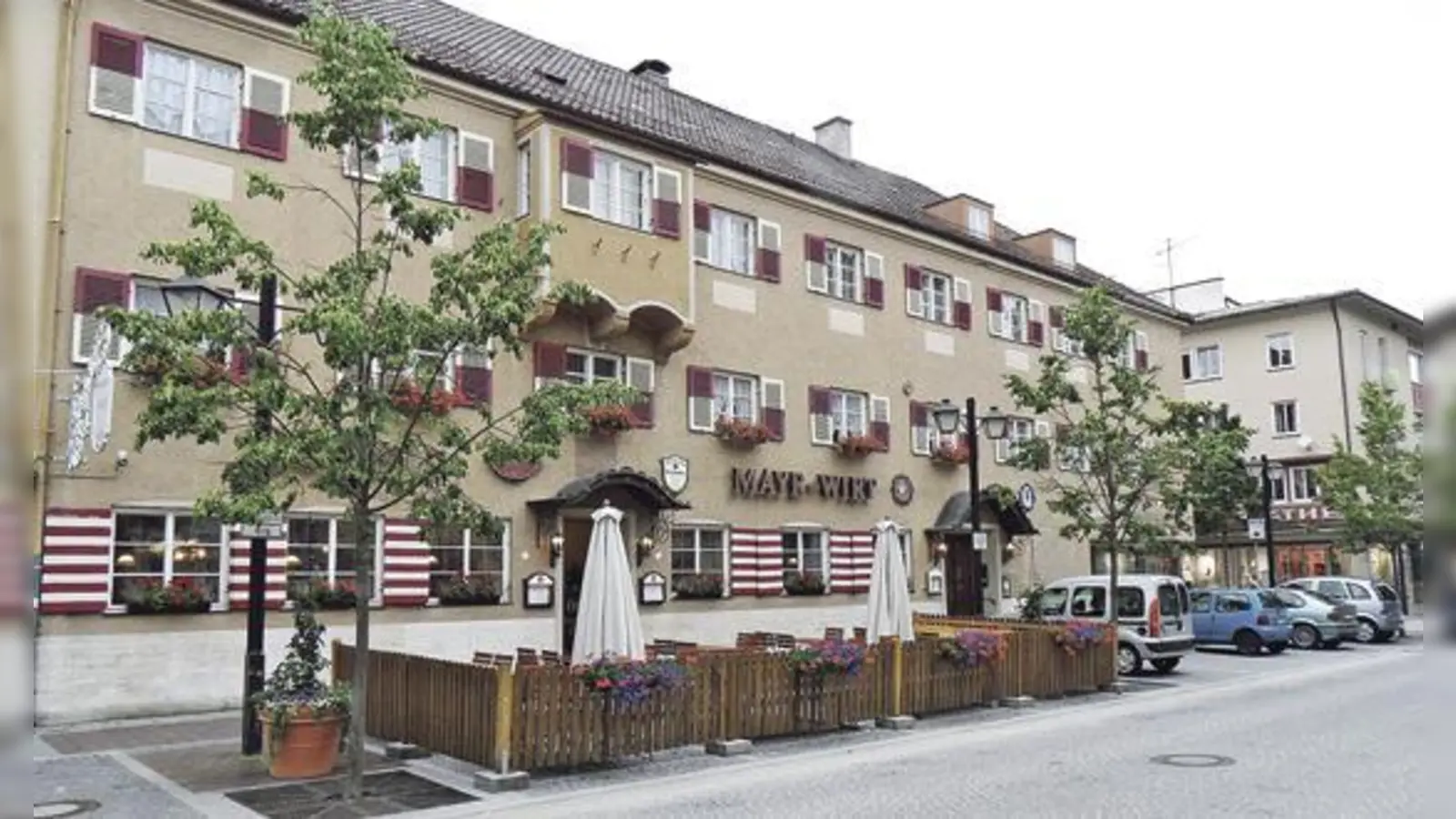 Ein riesiger Gebäudekomplex ist der Mayr-Wirt in der Haager Straße. Der Abriss ist beschlossene Sache, Silvester ist mit dem Gaststättenbetrieb erst einmal Schluss.	 (Foto: kw)