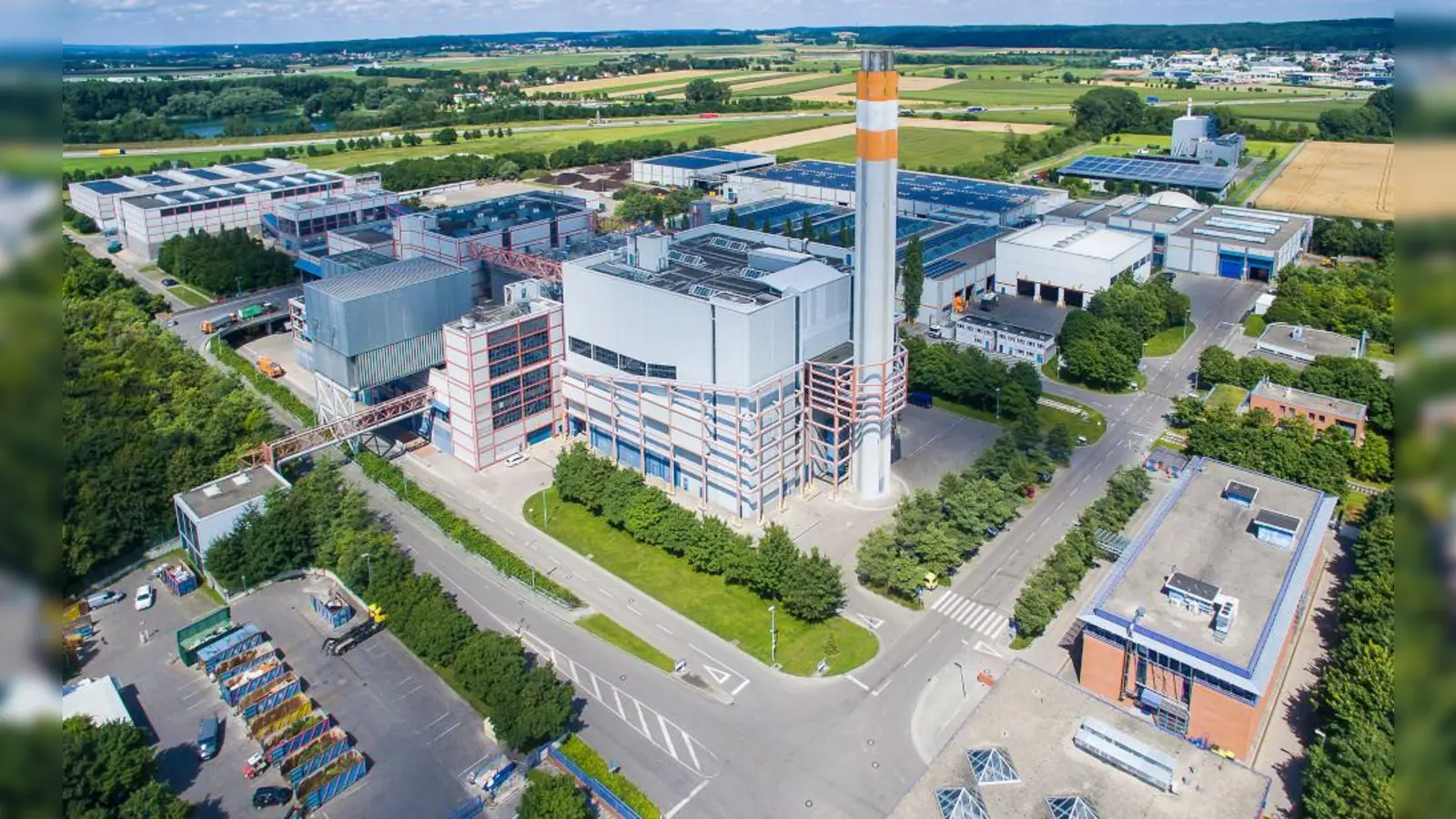 Die AWISTA Starnberg organisiert eine Fahrt zu der Abfallverwertungsanlage Augsburg. (Foto: Abfallverwertung Augsburg Kommunalunternehmen)