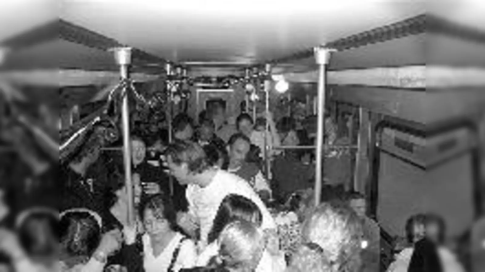 Feiern bis der Schaffner kommt: Mit einem U-Bahn-Partyzug bedankte sich der MSCG bei den Helfern der U6-Feier vom vergangenen Sommer.	 (Foto: MSCG)