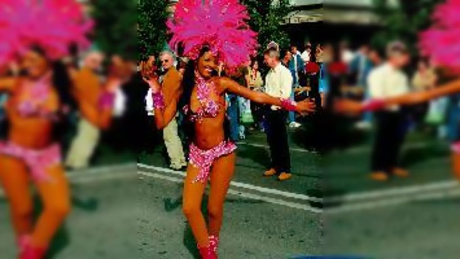 Wo Samba und Kinderwagen zusammenkommen: Das Streetlife-Festival lockte letztes Jahr 400.000 Besucher.	 (Fotos: Streetlife)