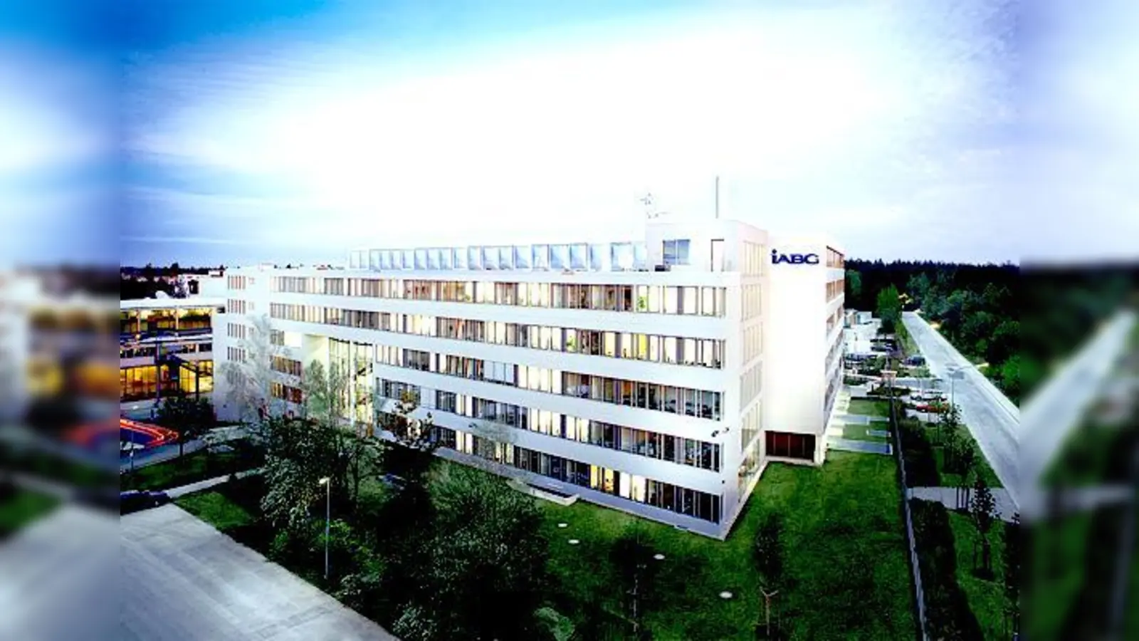 Die IABG freut sich über zahlreiche Besucher beim »Tag der offenen Tür« am 14. Mai.	 (Foto: IABG)