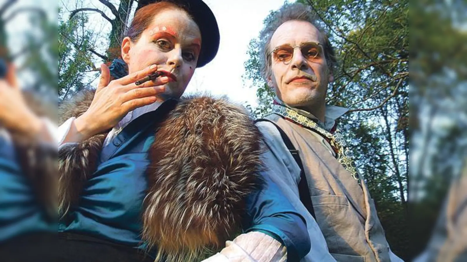 Den Wald als Sumpf menschlischer Begierden und Abgründe präsentiert das Theater des hölzernen Gelächters.	 (Foto: VA)