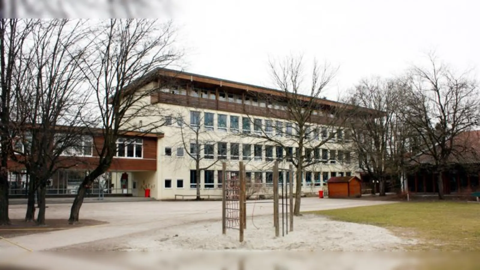 Die Herterichschule in Solln. (Foto: job)