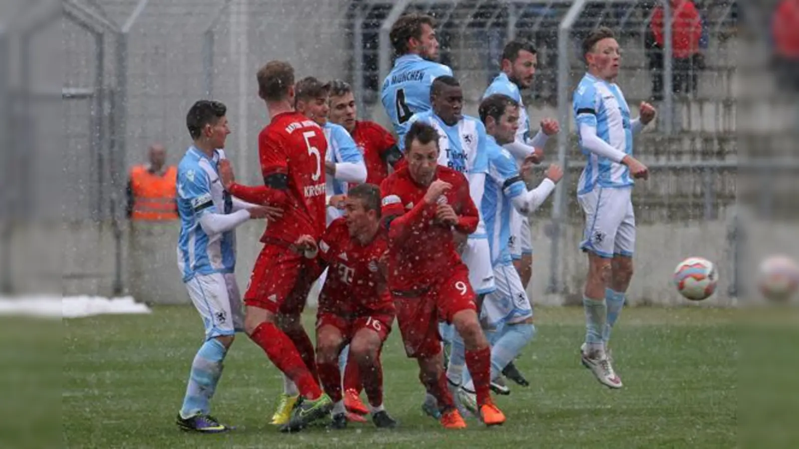 Regionalliga-Derby in München.  (Foto: A. Wild)