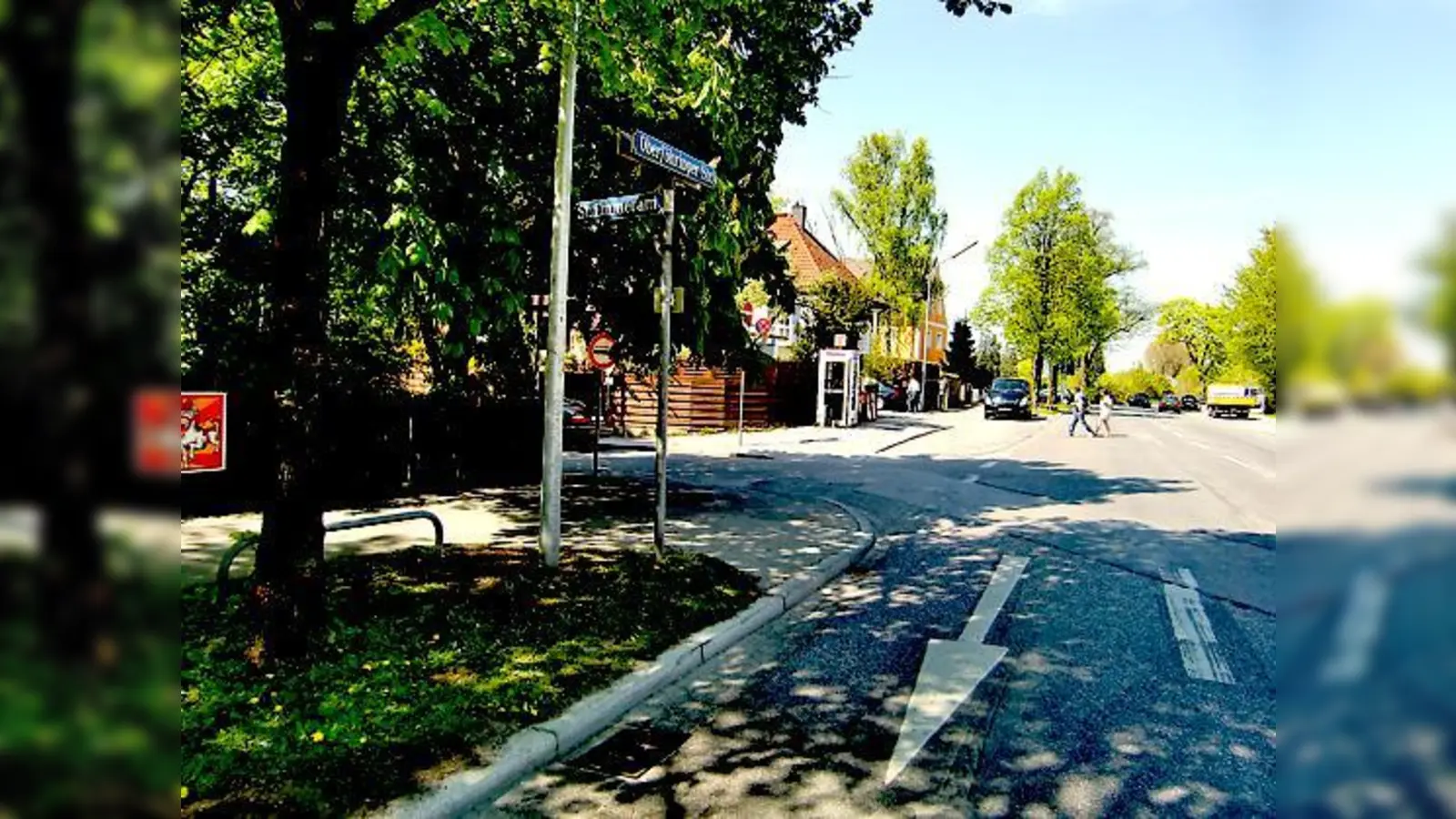 Die Haltestelle St. Emmeram wird um 25 Meter Richtung Ampel verlegt. Der Bus hält dann direkt nach der Seitenstraße St. Emmeram.			 (Foto: ikb)