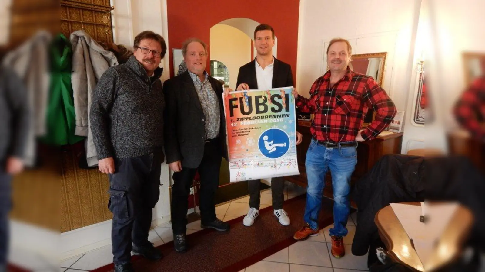 Das Orgateam freut sich aufs „Zipfelbob-Rennen“ am Rosenmontag: Roland Betzmann (sog-events), Peter Müller, Franz Blinia und Josef Wiedemann (von links). (Foto: FUBSI)