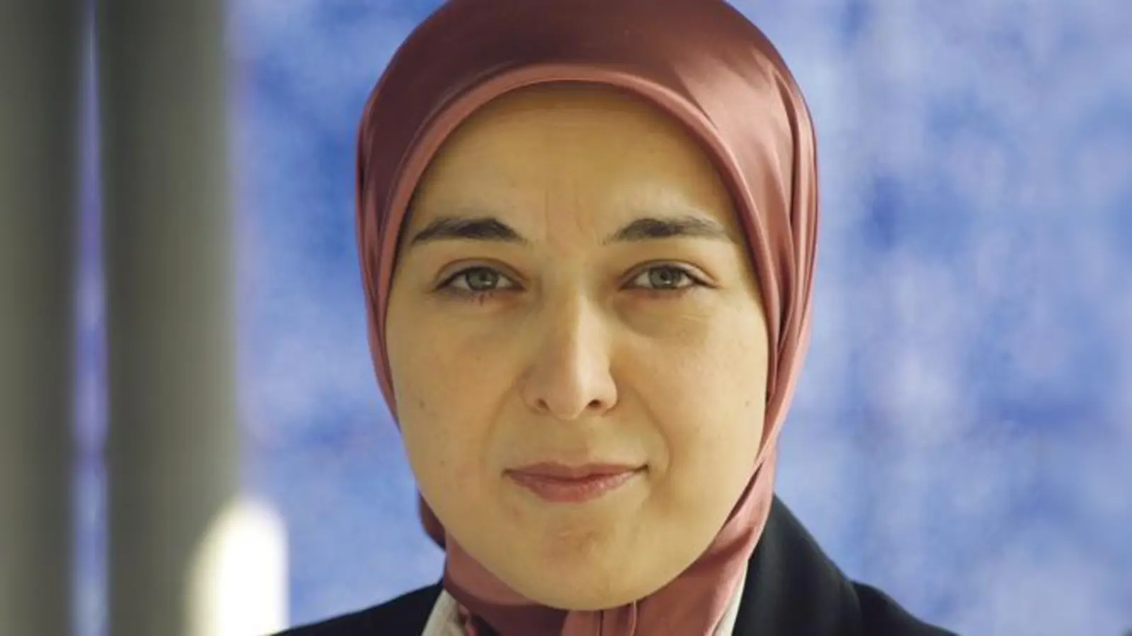 Gonül Yerli kam als Vierjährige aus der Türkei nach Deutschland und lebt hier mit ihrer Familie.	 (Foto: VA)