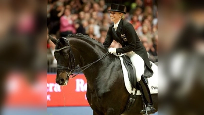 Jessica von Bredow-Werndl und Unee, ein Traumpaar im Dressurviereck.	 (Foto: privat)