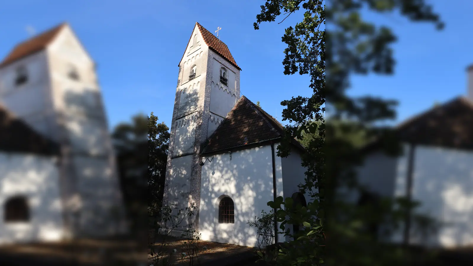 Die Alte St.-Georgskirche birgt im Inneren einen spätgotischen Flügelaltar. Am Tag des offenen Denkmals gibt es stündlich Führungen.  (Foto: mha)