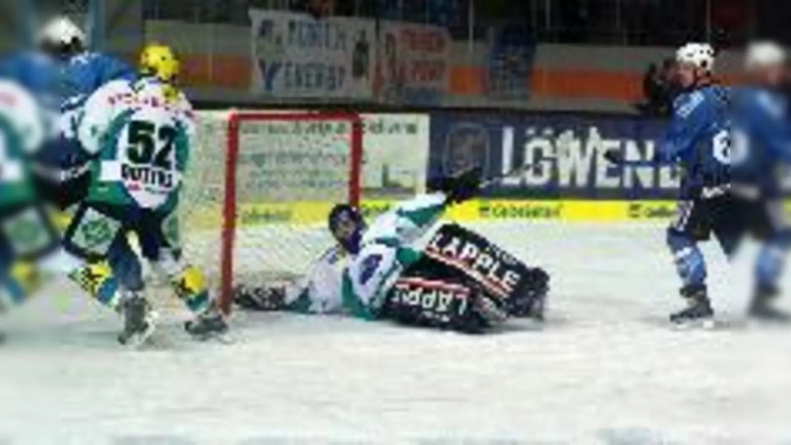 Ein seltenes Bild beim Spiel gegen Bietigheim: Der gegnerische Torwart muss Einsatz bringen.  (Foto: hh-muc)