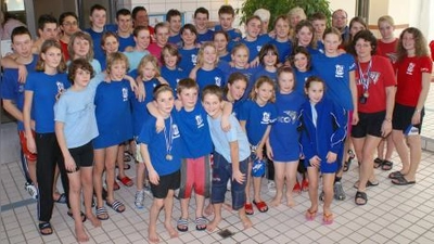 Klasse abgeschnitten haben junge und ältere Schwimmerinnen und Schwimmer der SSG Neptun Germering in Fürstenfeldbruck bei den Kreisjahrgangsmeisterschaften. (Foto: Conny Feller)