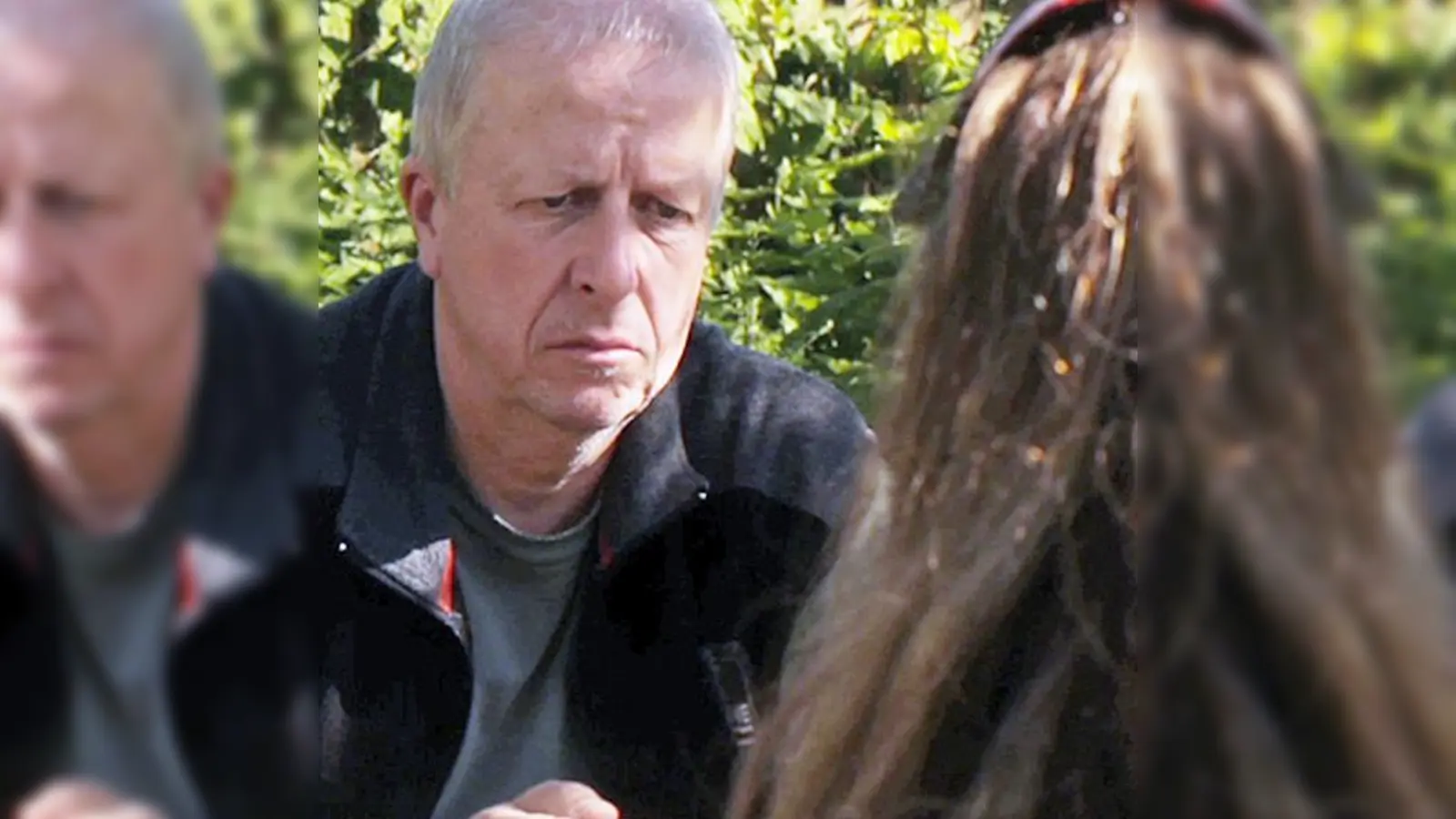 Als seine Frau die Trennung fordert, bricht für Laurenz Huber (Hubert Pöllmann) eine Welt zusammen. Dass sein Verein kurz vor der Pleite steht, macht ihm noch mehr zu schaffen.  (Foto: Produktion)