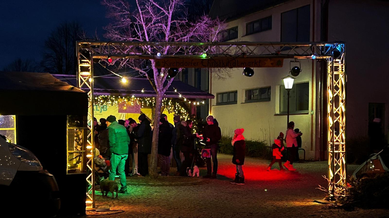 Christkindlmarkt-in-Kirchdorf-an-der-Amper