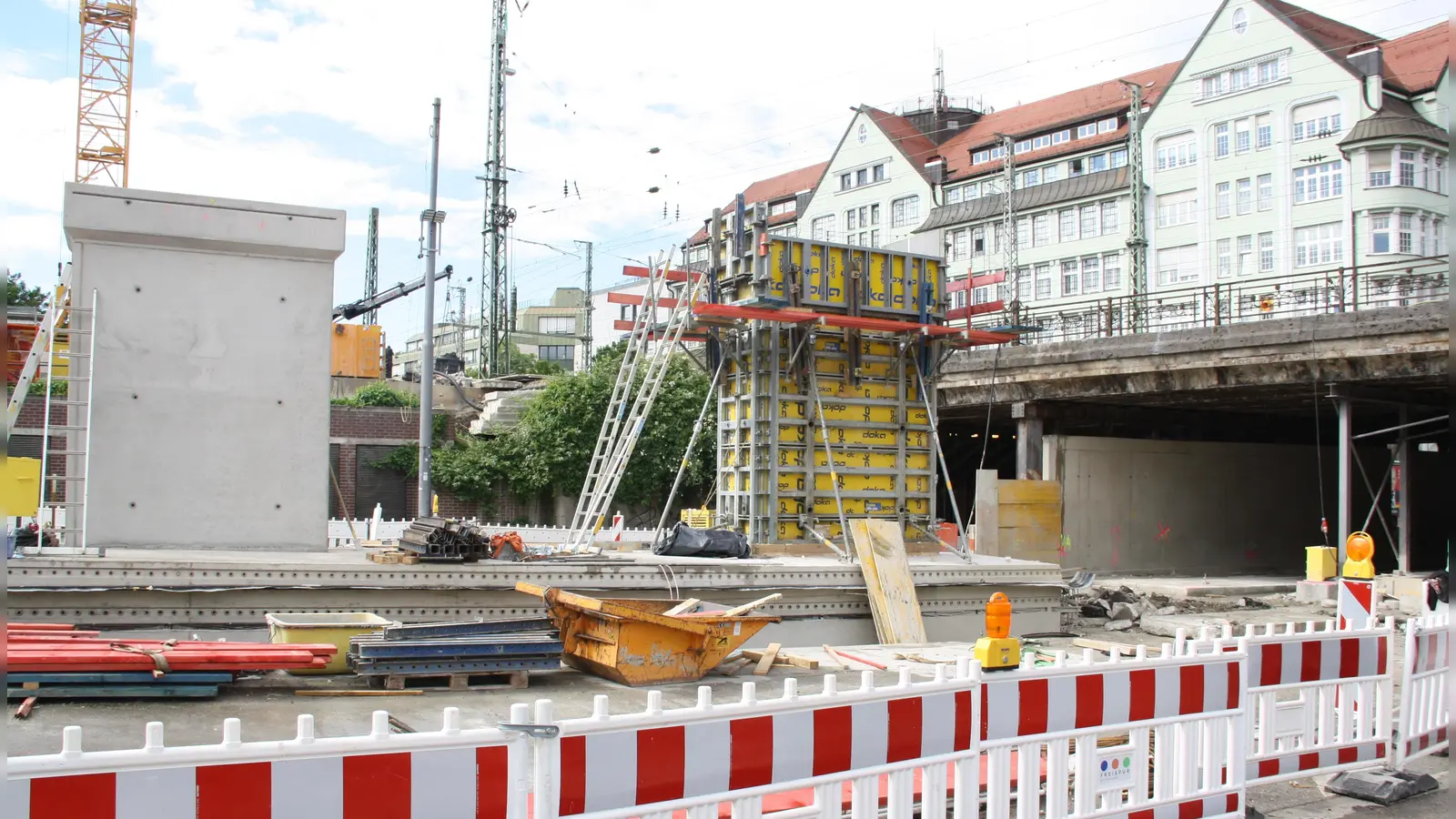 Ab Montag ist die Unterführung in der Lindwurmstraßé für alle erst einmal gesperrt. (Foto: job)