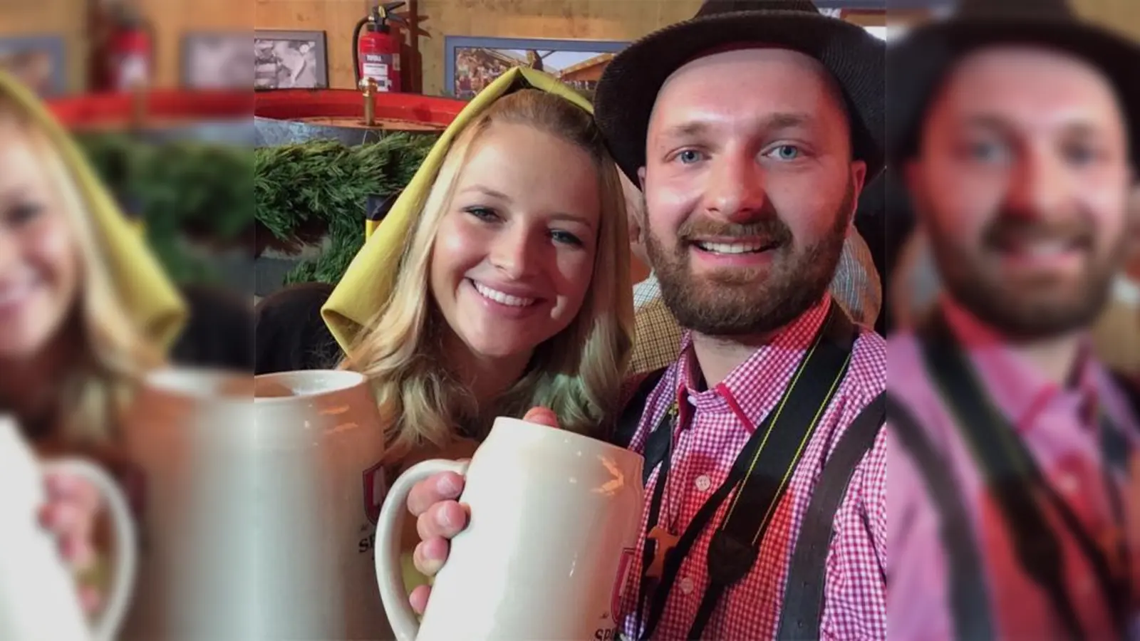 Selfie mit Münchner Kindl  gleich auf seiner ersten Wiesn bekommt Daniel Mielcarek ein Fotomotiv, das längst nicht jedem  Oktoberfestbesucher vergönnt ist.	 (Foto: dm)