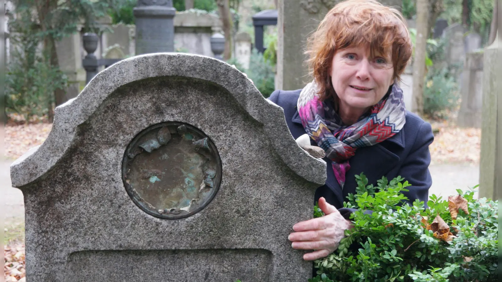 Cornelia Naumann nimmt in ihrem Buch „Fräulein Prolet“ mit in die 1920er Jahre. (Foto: Günter Gerstenberg)