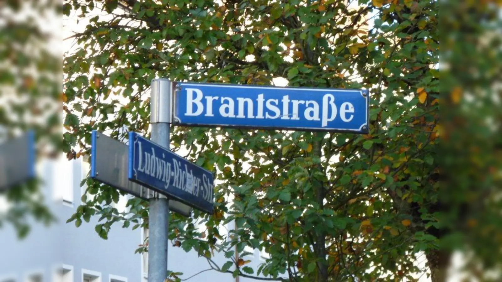 An der Brantstraße soll ab 2016 mit dem Bau von rund 105 geförderten Wohnungen begonnen werden, die die Gewofag im Rahmen des kommunalen Wohnungsbauprogramms errichten wird. (Foto: BK)
