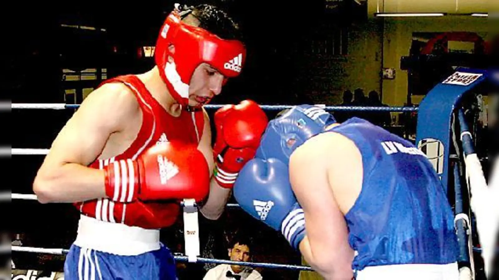 Bei den U-19-Boxmeisterschaften musste Mirwais Maudodi (l.) eine bittere Niederlage einstecken.	 (Foto: VA)