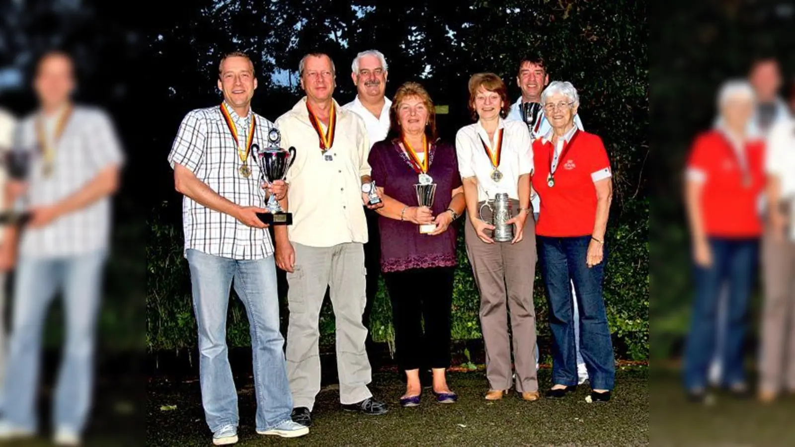 Von links nach rechts: Andreas Haltmair, Benno Volk, Gerhard Bumberger, Anita Grindinger, Tina Neuegger, Ralph Röder, Katharina Seizl.	 (Foto: privat)