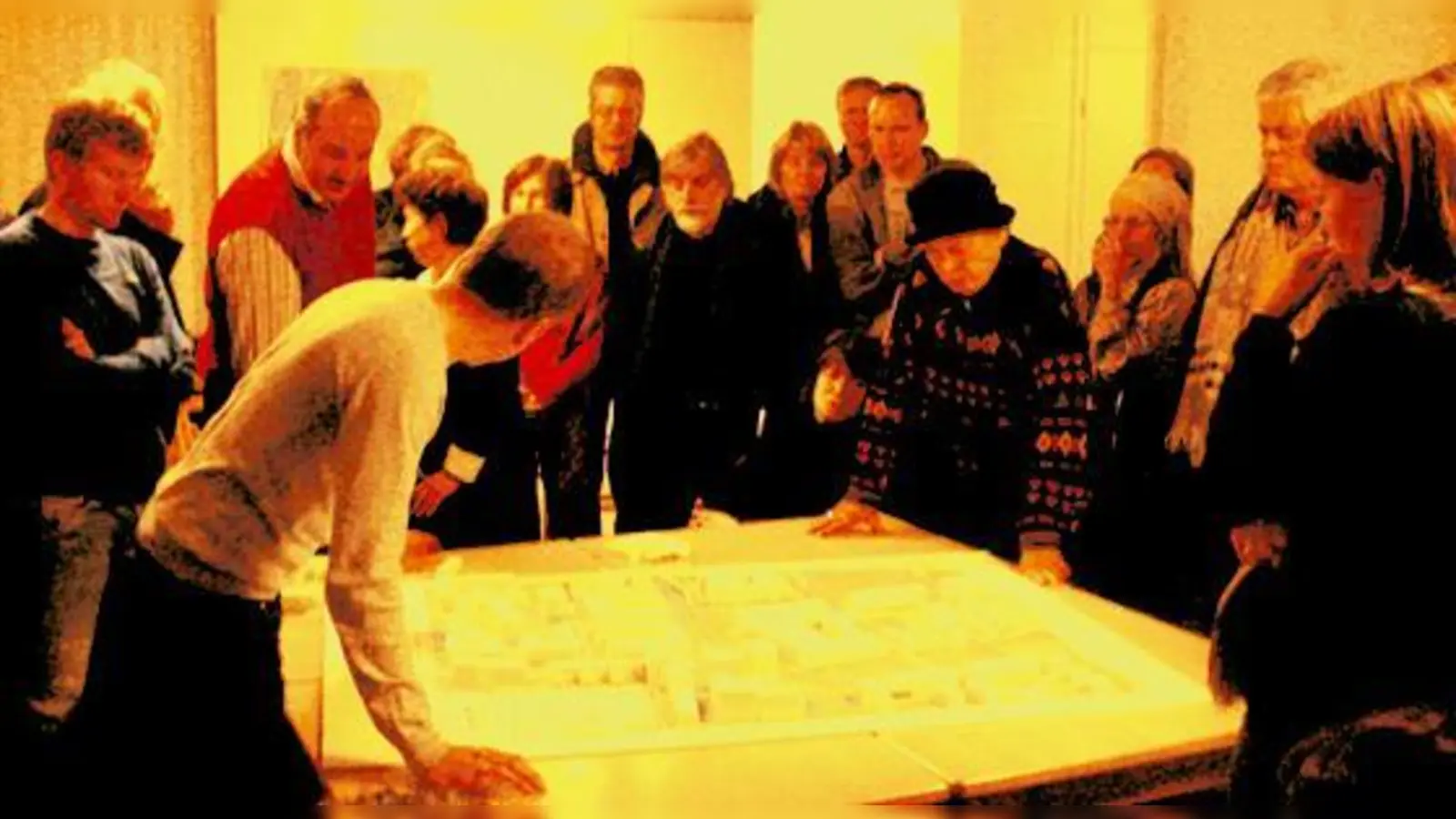 MittwochsTreff mit Selbstbaumodell und Bezirksausschuss Schwabing-West.	 (Foto: VA)