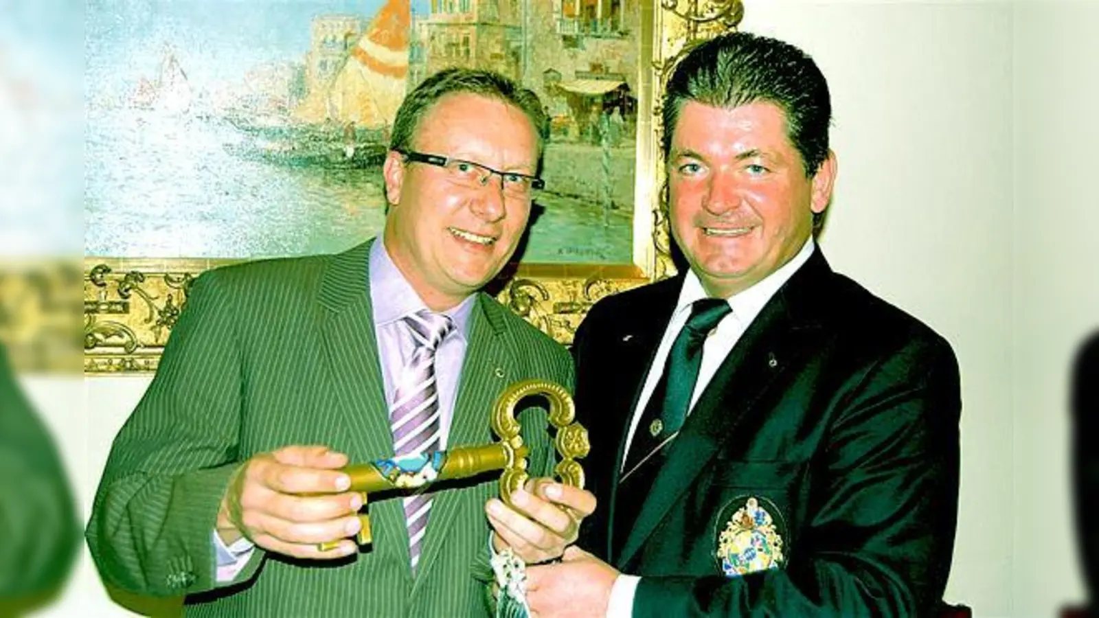 Oliver Kugler, Präsident, und Walter Dietrich, Past Präsident.	 (Foto: Lions Club)