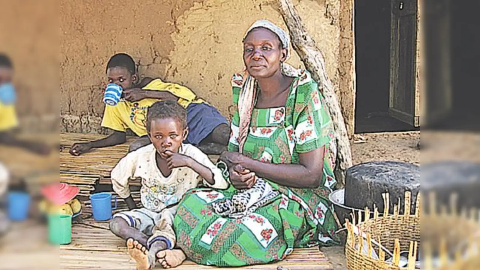 Film im Heppel &amp; Ettlich: Aidskranke Mütter schreiben in Uganda Memoiren für ihre Kinder. 	 (Foto: VA)