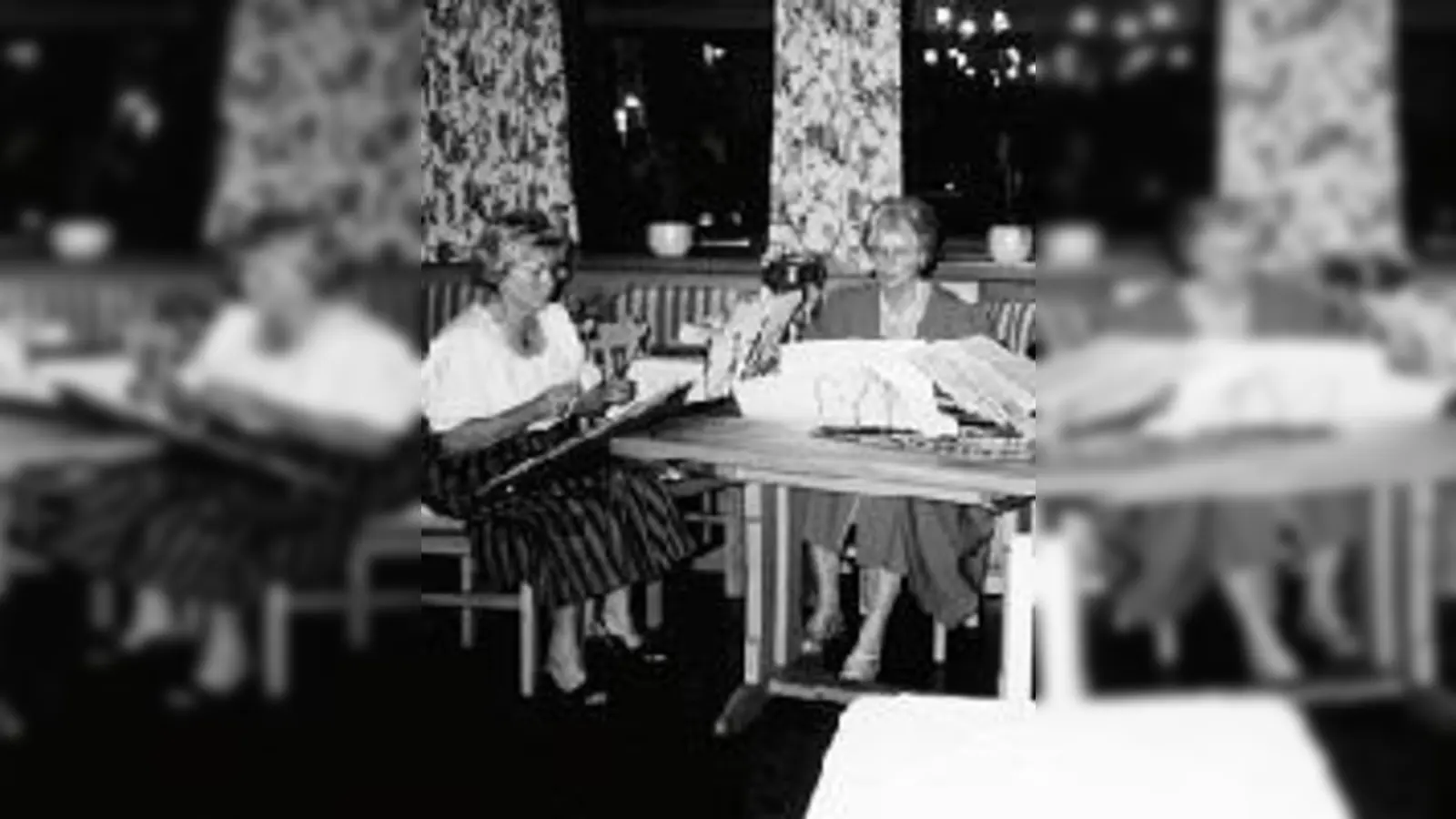 Mit zünftiger Stubnmusik in den Herbst: Der Hoagartn in der Mohr-Villa.  (Foto: VA)