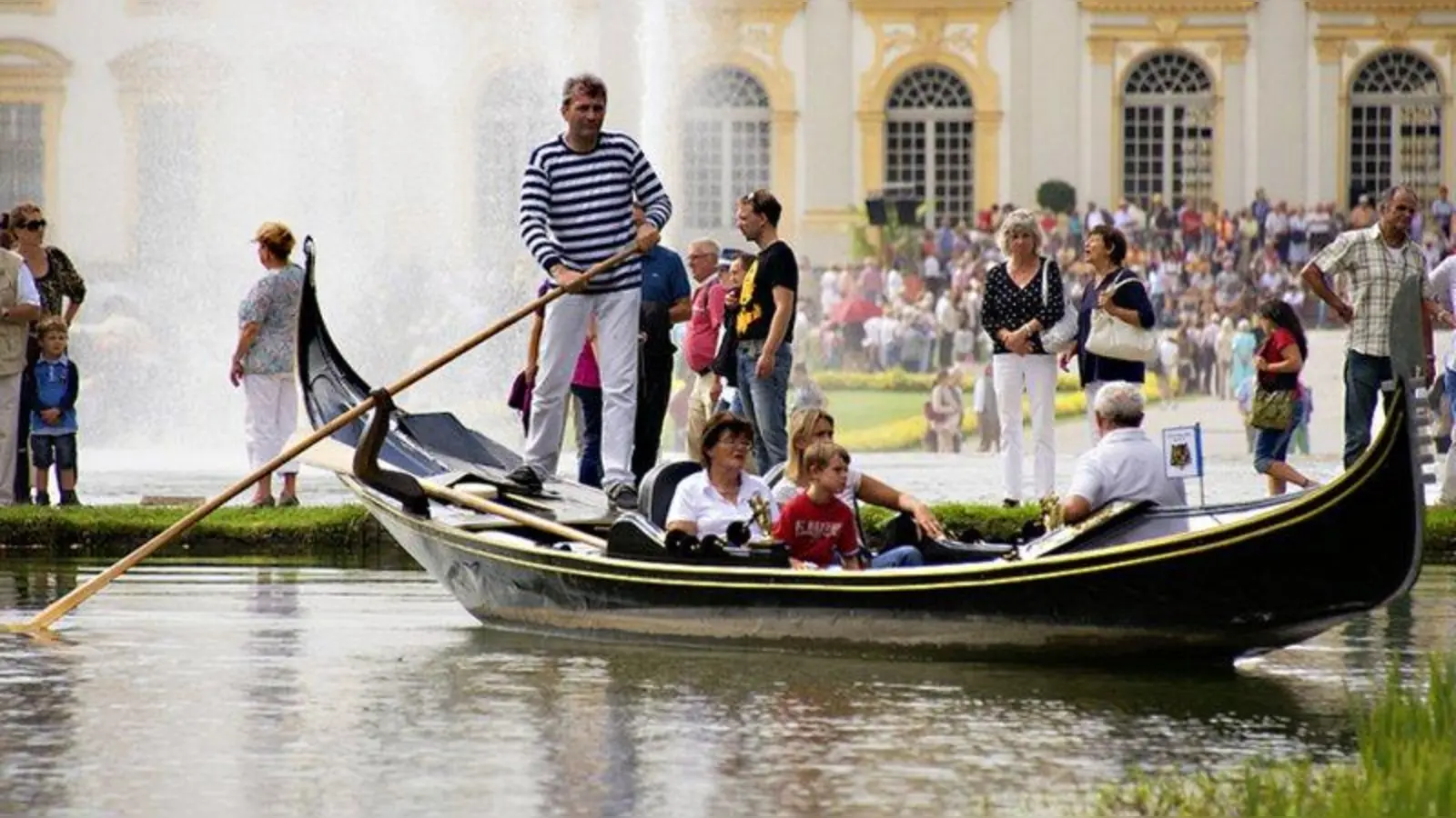 Nicht ganz Venedig. Dennoch kann man sich hier wie ein Kurfürst fühlen und in einer der Gondeln Platz nehmen. (Foto: LOCO)