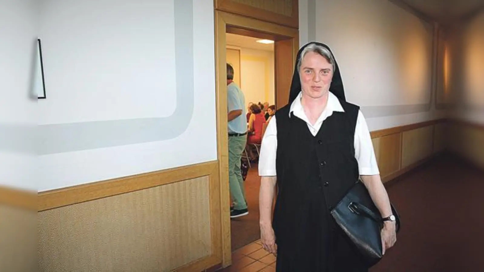 Schulleiterin Schwester Gisela: »Die Ausbildung auf soziale Berufe entspricht dem Frauenbild der Kulturen, aus denen die Flüchtlinge stammen.«	 (Foto: Stark)