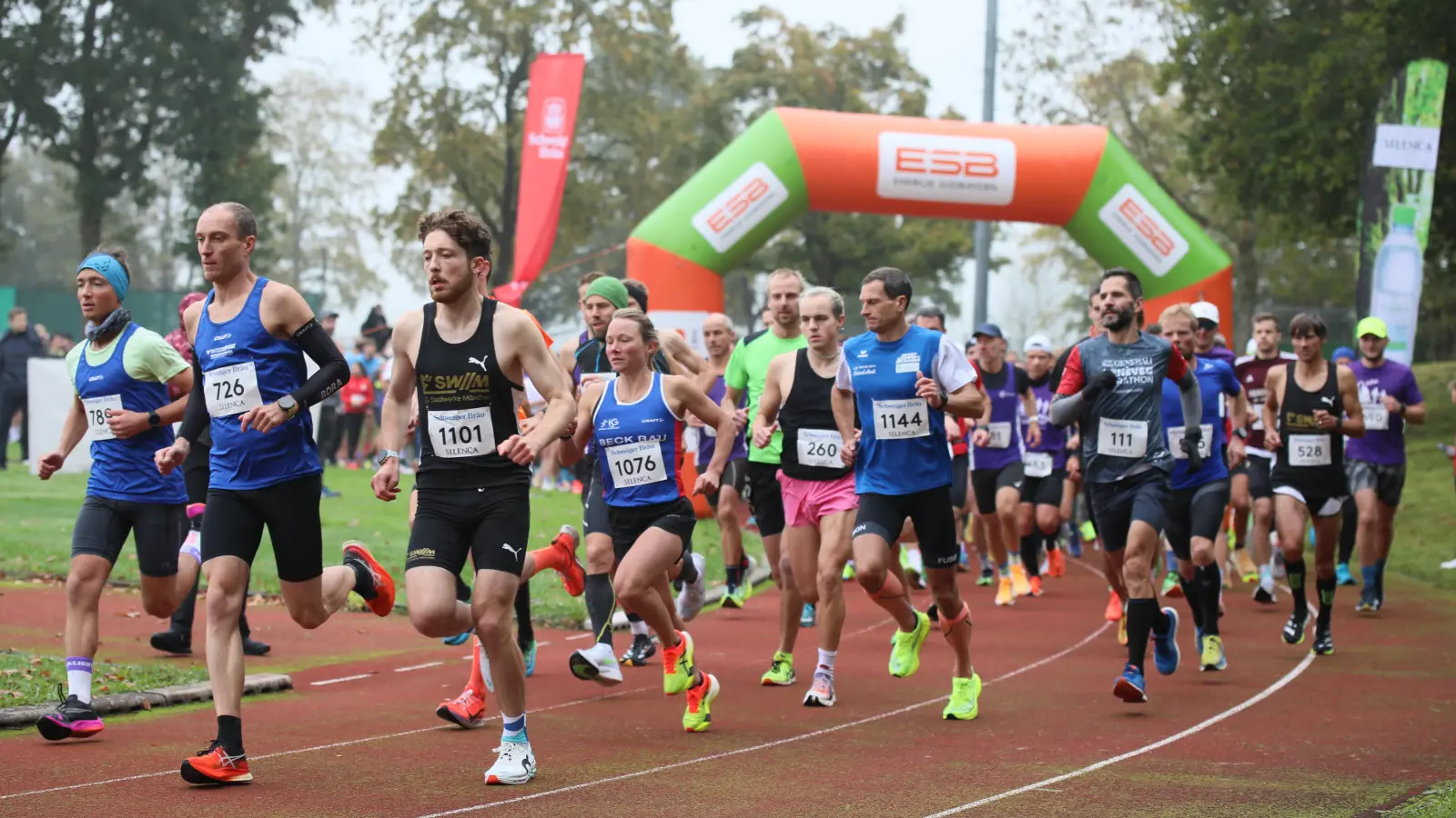Der Schweiger Forstlauf ist ein Höhepunkt im sportlichen Jahr im Landkreis Ebersberg. (Foto: Gützlaff)