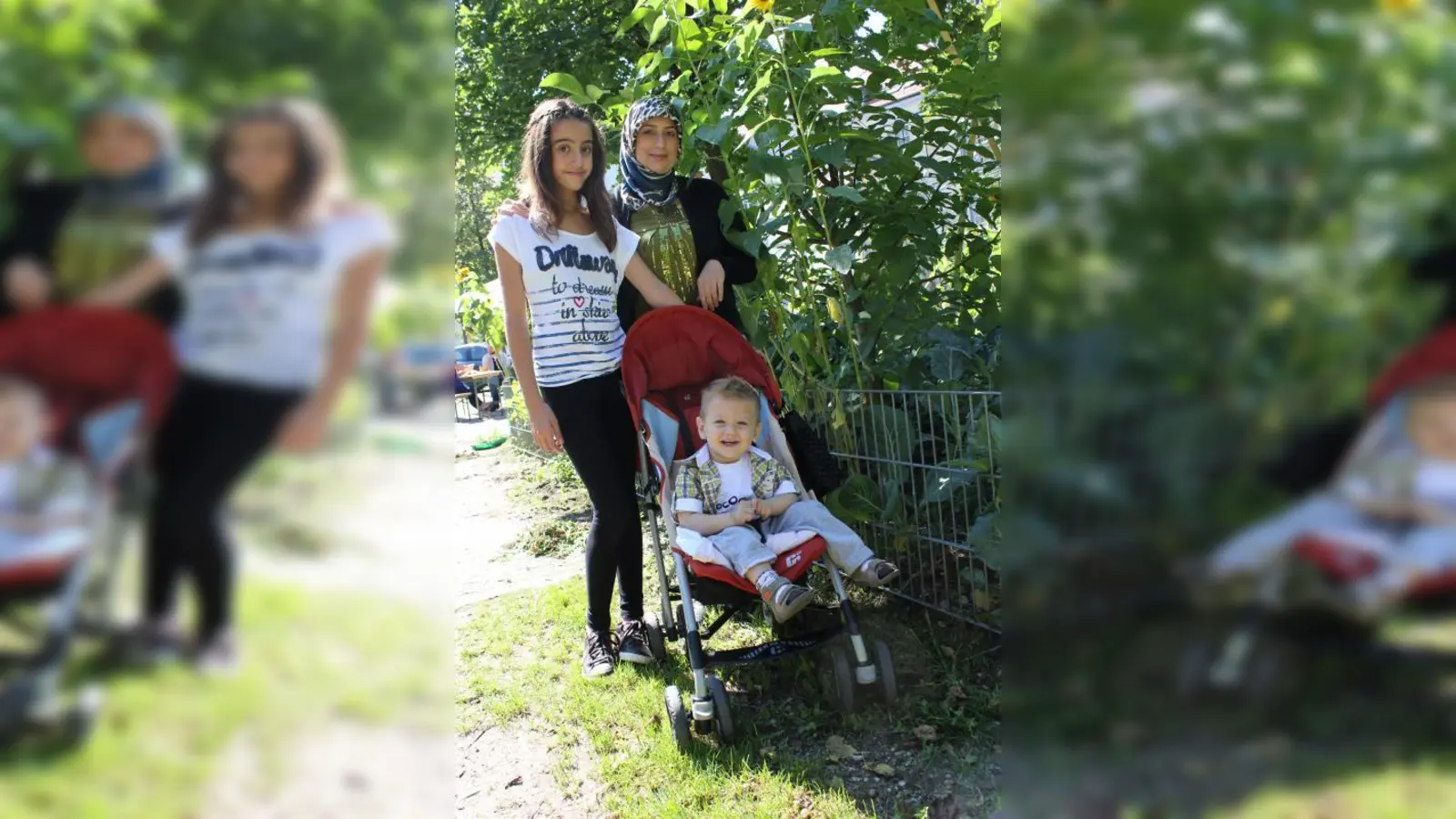 Tülay Sevgi, hier mit ihrer Tochter Merve und ihrem Sohn Selim-Furkan, hilft im Multikulturellen Jugendzentrum aus, wenn Not am Mann ist. (Foto: SE)