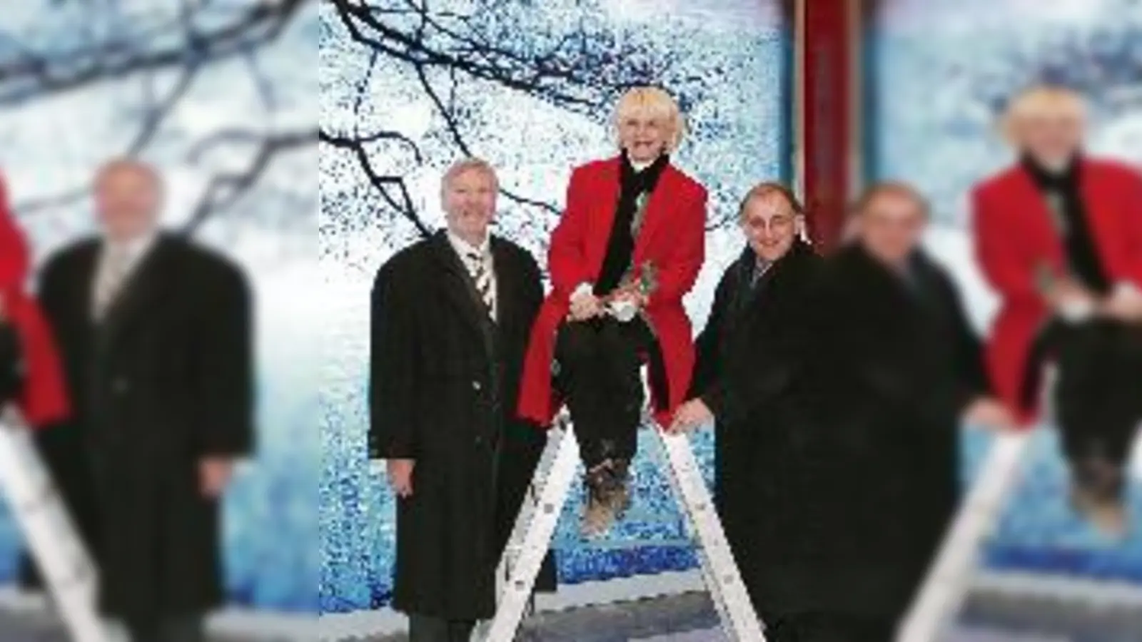 Die drei von der Baustelle: Die »Hausherren« Franz Humplmair, Thomas Schumacher (v. li.) und Center-Managerin Sabine Zimmerer sind froh, dass morgen das Mira endlich eröffnen kann.  (Fotos: em)