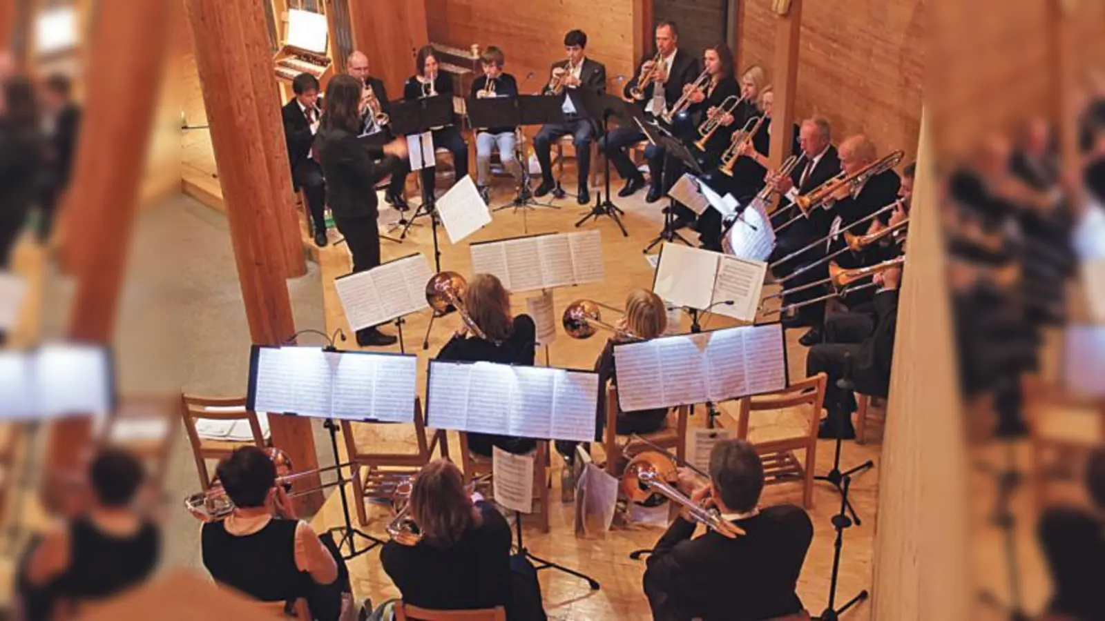 Der Posaunenchor wird am kommenden Mittwoch  den Adventsreigen in der Holzkirchner Segenskirche eröffnen. 	 (Foto: VA)