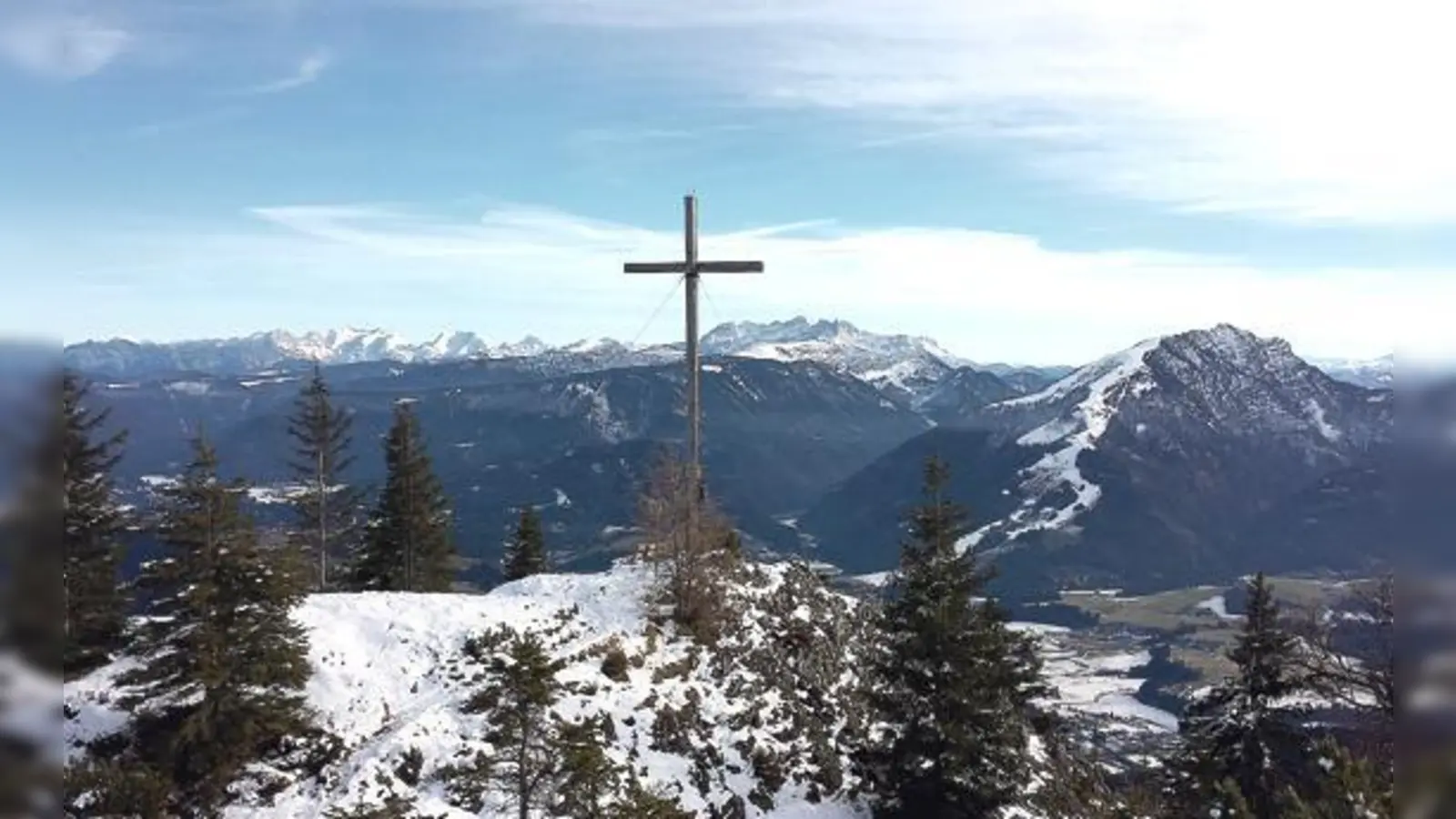 Ein Traum in Weiß: In den nächsten Tagen und Wochen bietet die DAV-Sektion aus Grafing die Möglichkeit, toller alpiner Wintererlebnisse.	 (Foto: Stefan Dohl)