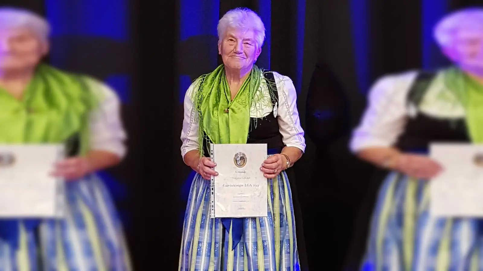 Gauvizeschützenkönigin Luftgewehr Auflage Marianne Grießer freute sich über ihre Auszeichnung.  (Foto: Schokolinski)