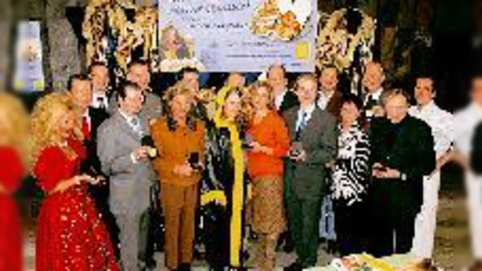 Gruppenbild mit Kindl (Franziska Traublinger)  (Foto: Bäckerinnung)