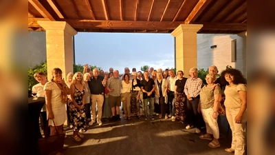 Die deutsche Delegation feierte das 30-jährige Bestehen der Partnerschaft zwischen Clermont L´Hérault und Patchway kräftig mit. (Foto: A.Scipio)
