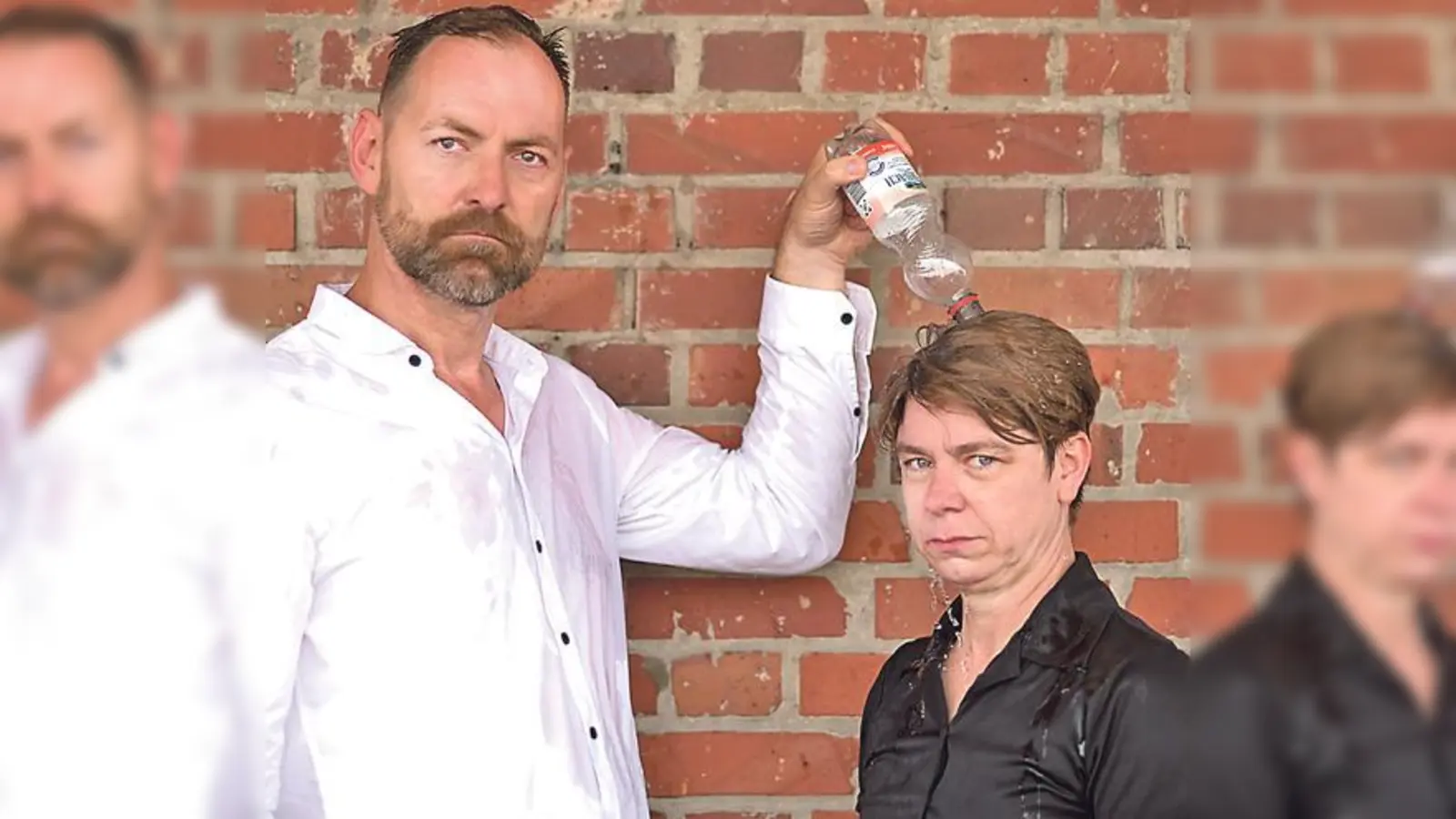 Birgit Linner und Roland Trescher wollen das Einstein Kultur zum Lachen bringen.	 (Foto: Sebastian Gabriel)